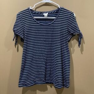 5️⃣ for $25 J. Crew Short Sleeve Women’s size Small striped shirt
